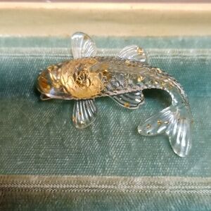 Decorative Gold Good Luck Fish Figurine Coin